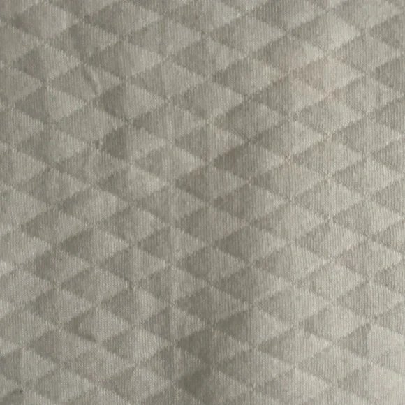 Croft & Barrow sweater. New. - Picture 5 of 8